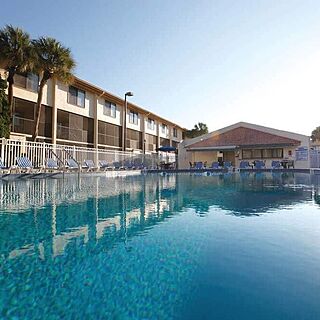 Orlando International Resort Club — Pool