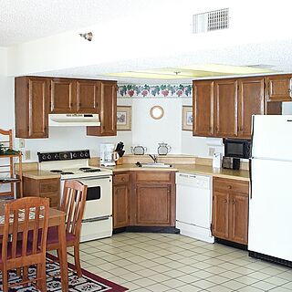 Inverness at South Padre — - unit kitchen