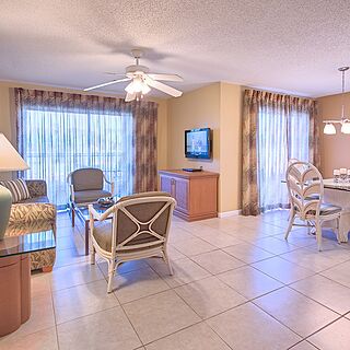 Legacy Vacation Club Palm Coast &mdash; Living Area