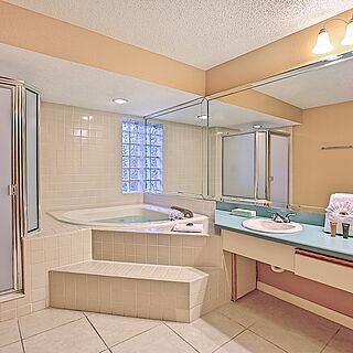 Legacy Vacation Club Palm Coast &mdash; Bathroom