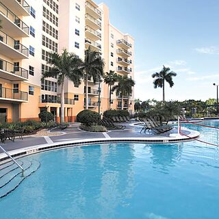 Club Wyndham Palm-Aire &mdash; Pool