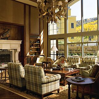 The Ritz-Carlton Club, Vail — Lobby