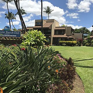 Kamaole Beach Club — Gardens