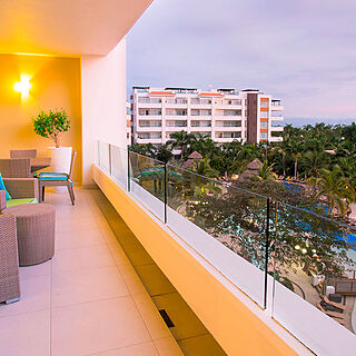 Marival Residences Luxury Resort — Balcony