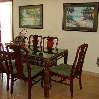 Royal Palm Club at the RIU Palace Aruba — Sample unit dining area