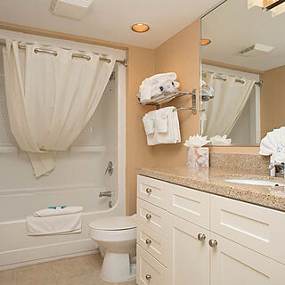 Seaside Resort &mdash; Bathroom