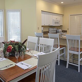 Egret Point by Spinnaker &mdash; Sample unit kitchen and dining room