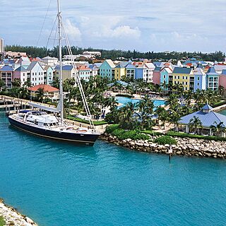 Harborside Resort at Atlantis &mdash; Grounds Pool and Water View