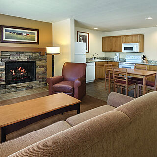 WorldMark Bend - Seventh Mountain Resort &mdash; Living Area