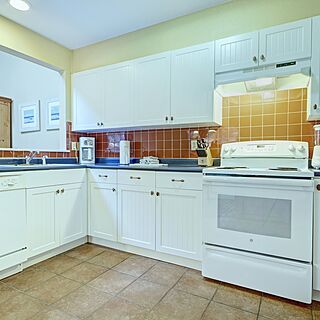 Club Wyndham Newport Overlook — Sample Kitchen