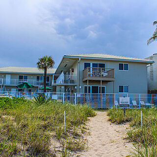 Berkshire Beach Club — Exterior