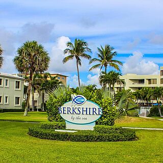 Berkshire Beach Club — Exterior