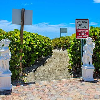 Berkshire on the Ocean — Beach Pathway