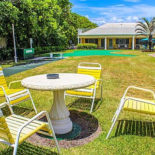 Berkshire on the Ocean — Grounds