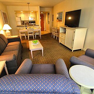 Brigantine Beach Club — Living Area