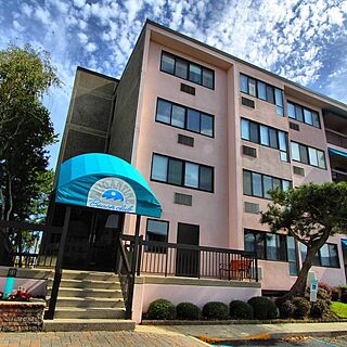 Brigantine Beach Club — Exterior