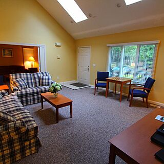 Cape Cod Holiday Estates — Living Area