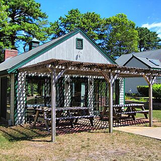 Cape Cod Holiday Estates — Picnic Area