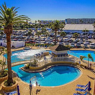 Coral Reef Beach Resort — Pool Area