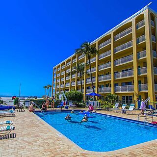 Coral Reef Beach Resort — Pool Area