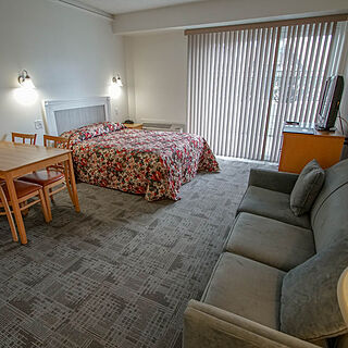 Courtyard Resort — Studio