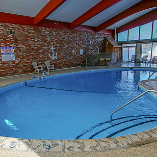 Courtyard Resort — Pool
