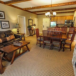 Holiday Inn Club Vacations David Walley's Resort — Living Area