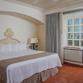 Club Regina Puerto Vallarta &mdash; Bedroom