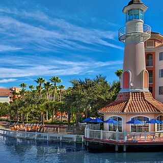 Marriott's Grande Vista &mdash; Lakefront Patio With Firepit Areas and Loungers