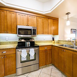 Marriott's Cypress Harbour Villas &mdash; Sample Kitchen