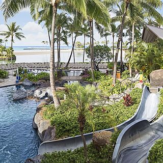 Hilton Grand Vacations at Hilton Hawaiian Village &mdash; Pool