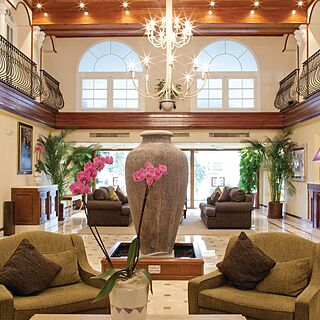 Marriott's Marbella Beach Resort — Lobby
