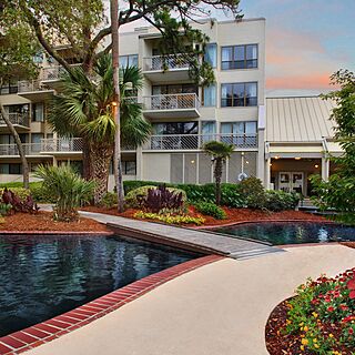 Marriott's Monarch at Sea Pines — Grounds Pond