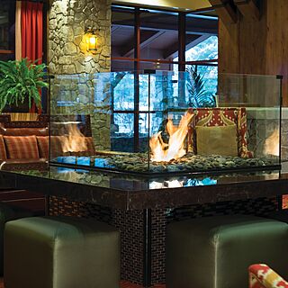 Marriott's Timber Lodge Tahoe — Lobby Lounge With Fireplace