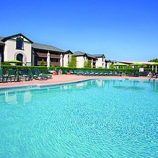 Holiday Inn Club Vacations at Lake Geneva Resort — Pool