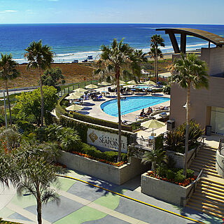 Carlsbad Seapointe Resort — Exterior