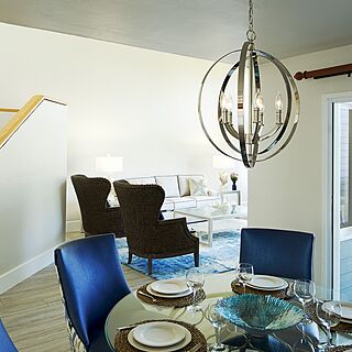 The Cottages at South Seas Island Resort — Dining Area