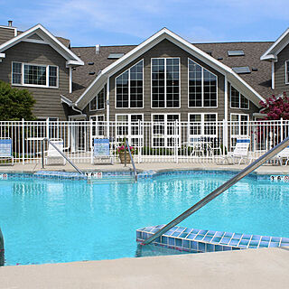 Baileys Harbor Yacht Club Resort &mdash; Pool