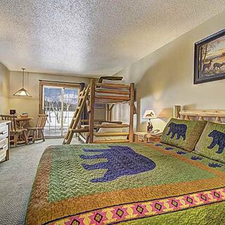 Eagle River Inn & Resort &mdash; Bedroom