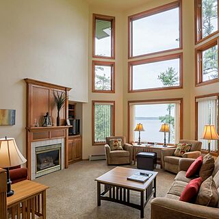 Glidden Lodge Beach Resort — Living Area