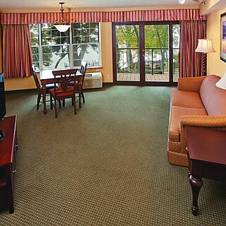 Heidel House Resort & Spa — Living Area