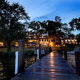 Heidel House Resort & Spa — Dock