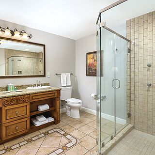 Vino Bello Resort — Bathroom