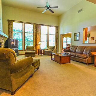Meadow Ridge Resort — Living Area