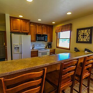 Meadow Ridge Resort — Kitchen