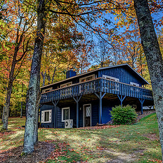 Nicolet Shores — Exterior