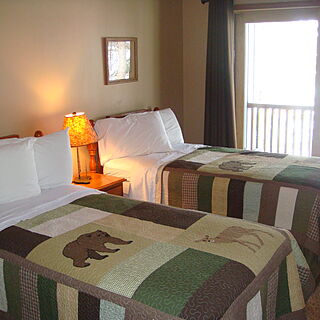 The Beacons of Minocqua — Bedroom