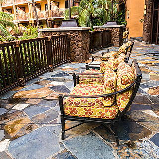Aulani, a Disney Resort & Spa &mdash; Outdoor Seating