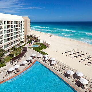The Westin Lagunamar Ocean Resort Villas & Spa &mdash; Resort Beach With Cabanas