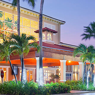 La Cabana Beach Resort — Resort Entrance
